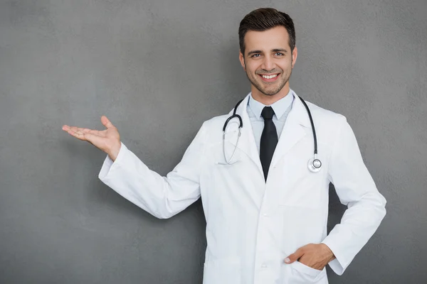 متخصص اختلالات خواب و بهترین دکتر آپنه خواب در تهران